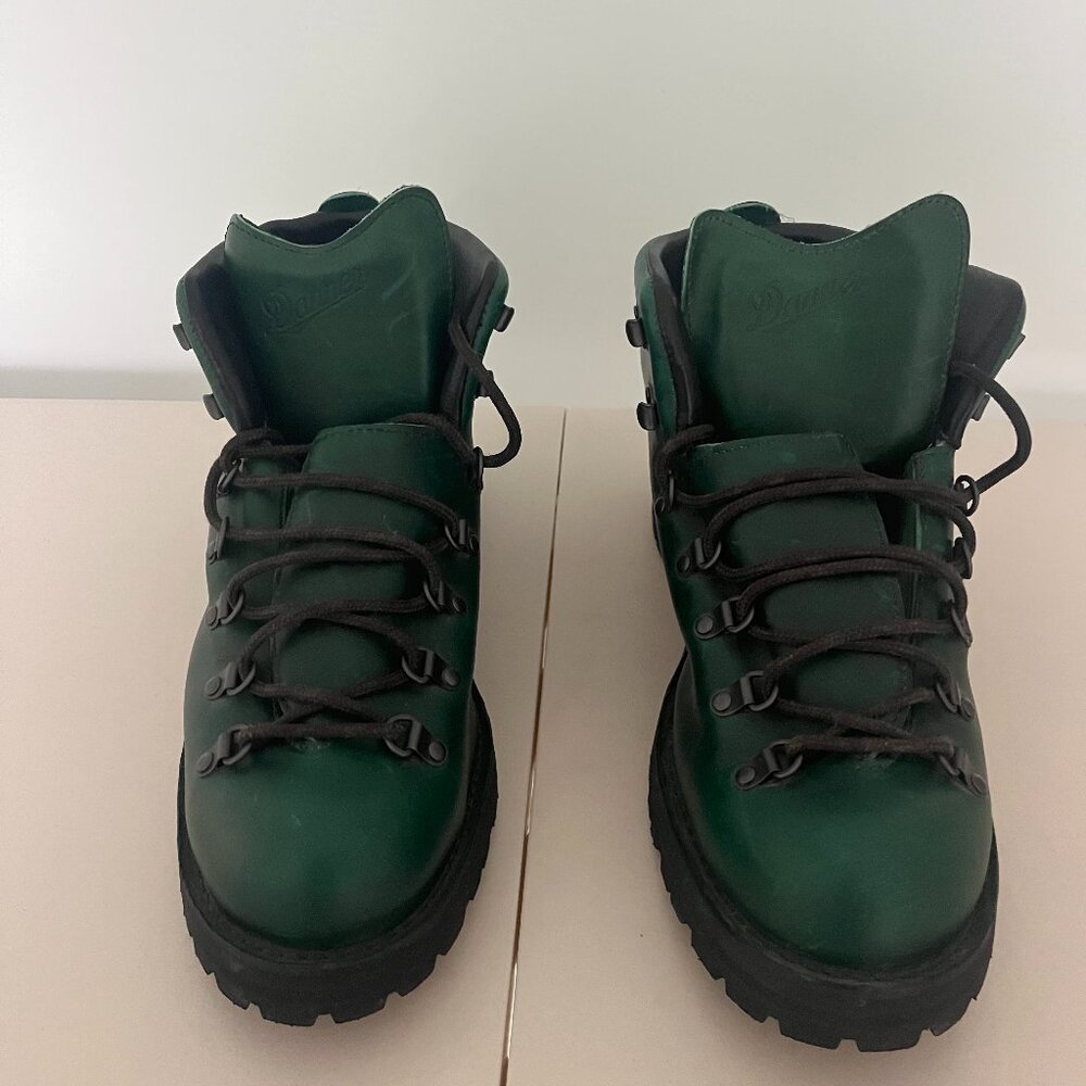 mens used hiking boots